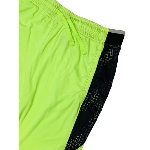 Russell Boys Sports Athletic Dri-Power 360 Green Gray Shorts Sz XL(14-16) NWOT - Picture 2 of 11